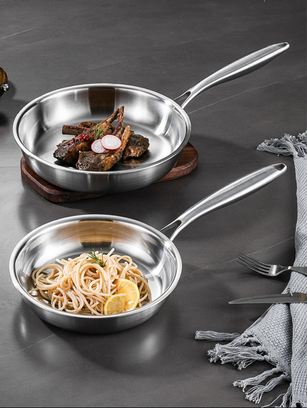 Stainless steel frying pans