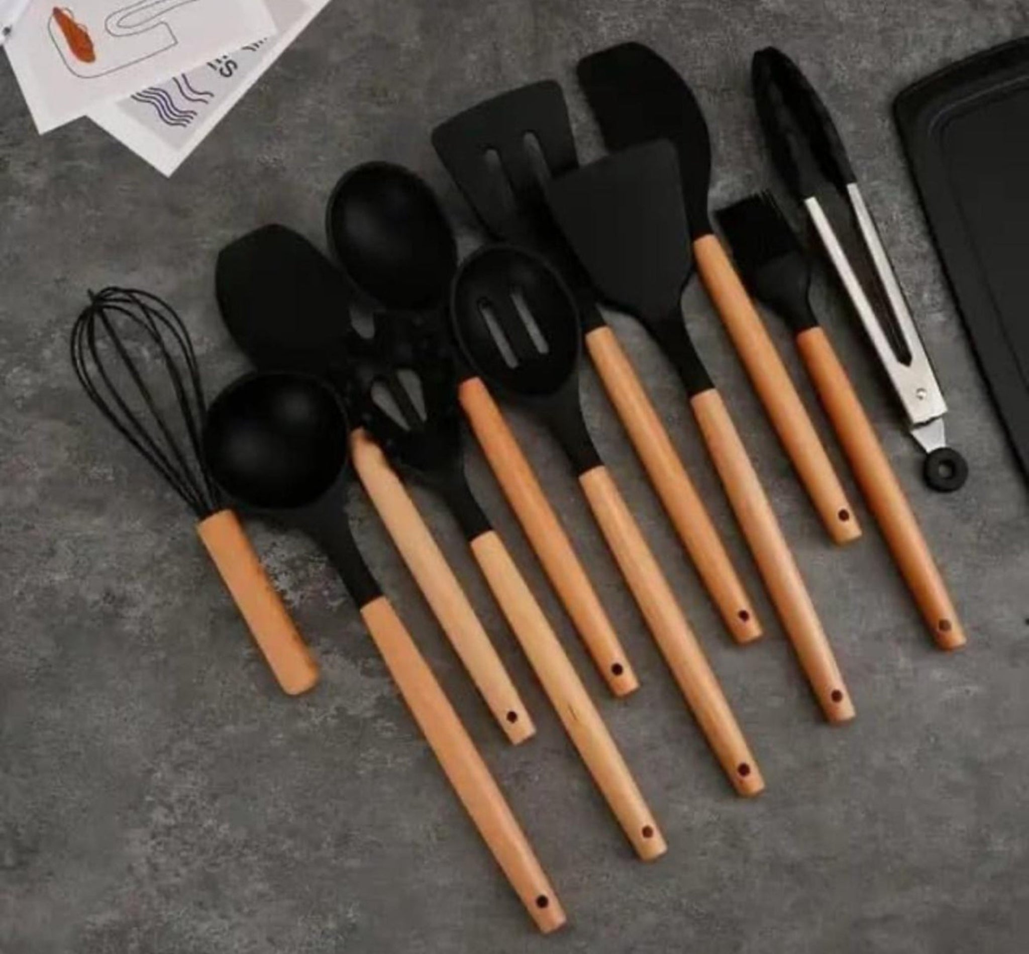 19-Piece Elegant Non-Stick Silicone Kitchen Utensil Set – Black